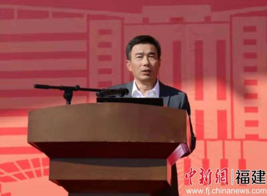 中國(guó)新聞網(wǎng)：閩南師大黨委書記吳彬鏹為學(xué)生講授專題思政課